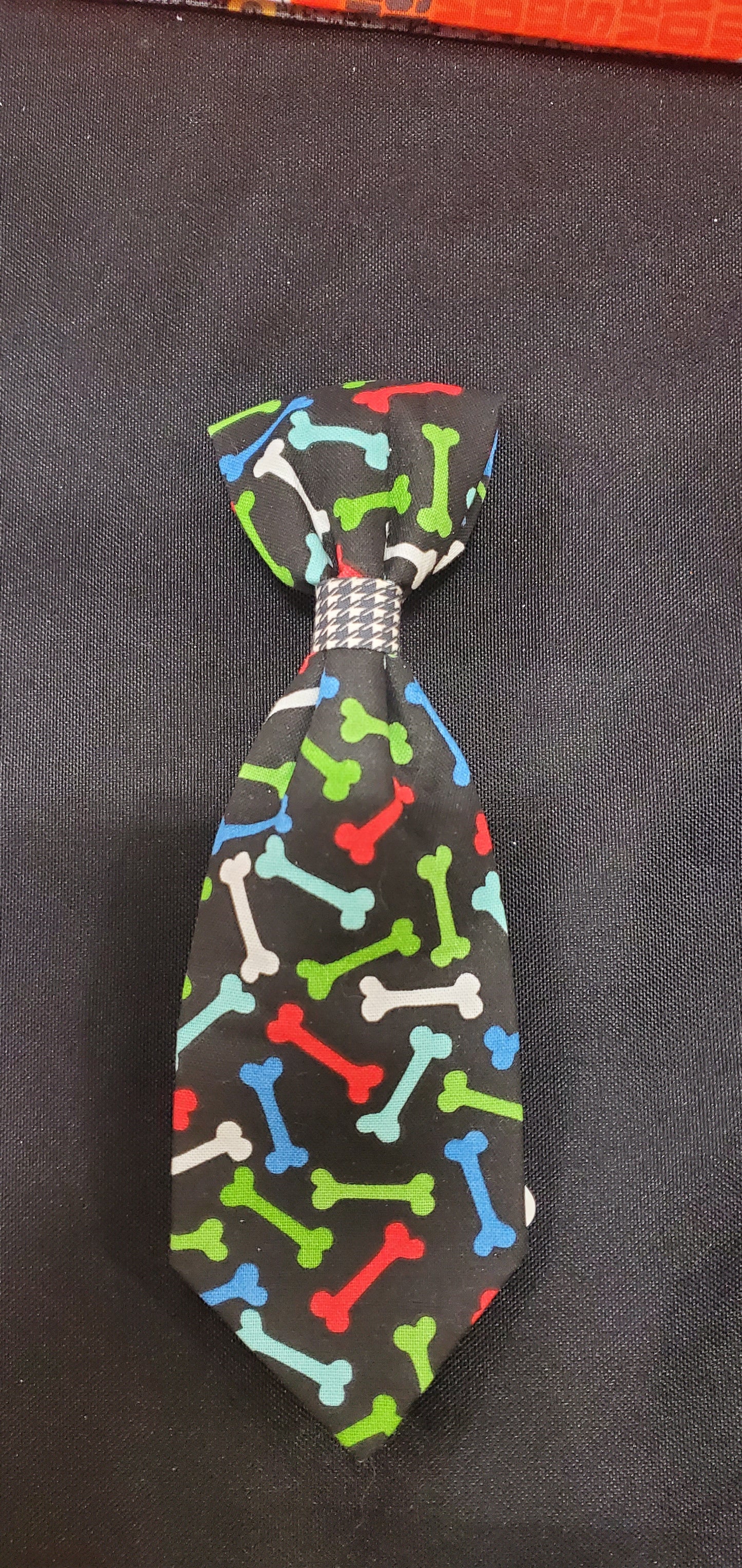 Regular Long Dog Tie "multicolor bones on black fabric"